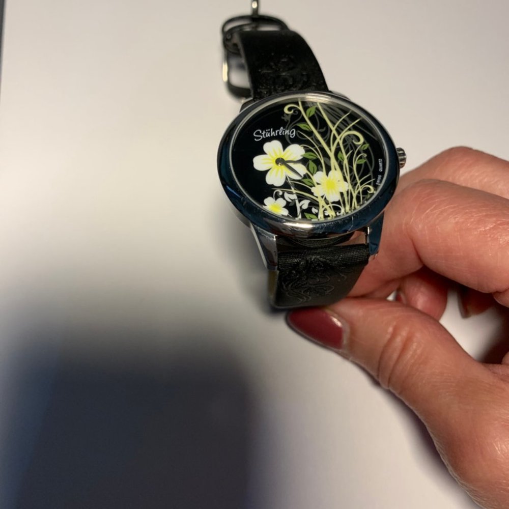 Stuhrling Swiss-made watch with quartz movement